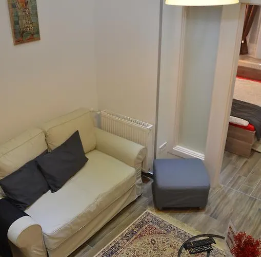 Nn Apartmanette *